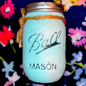Ball jar with burlap diy